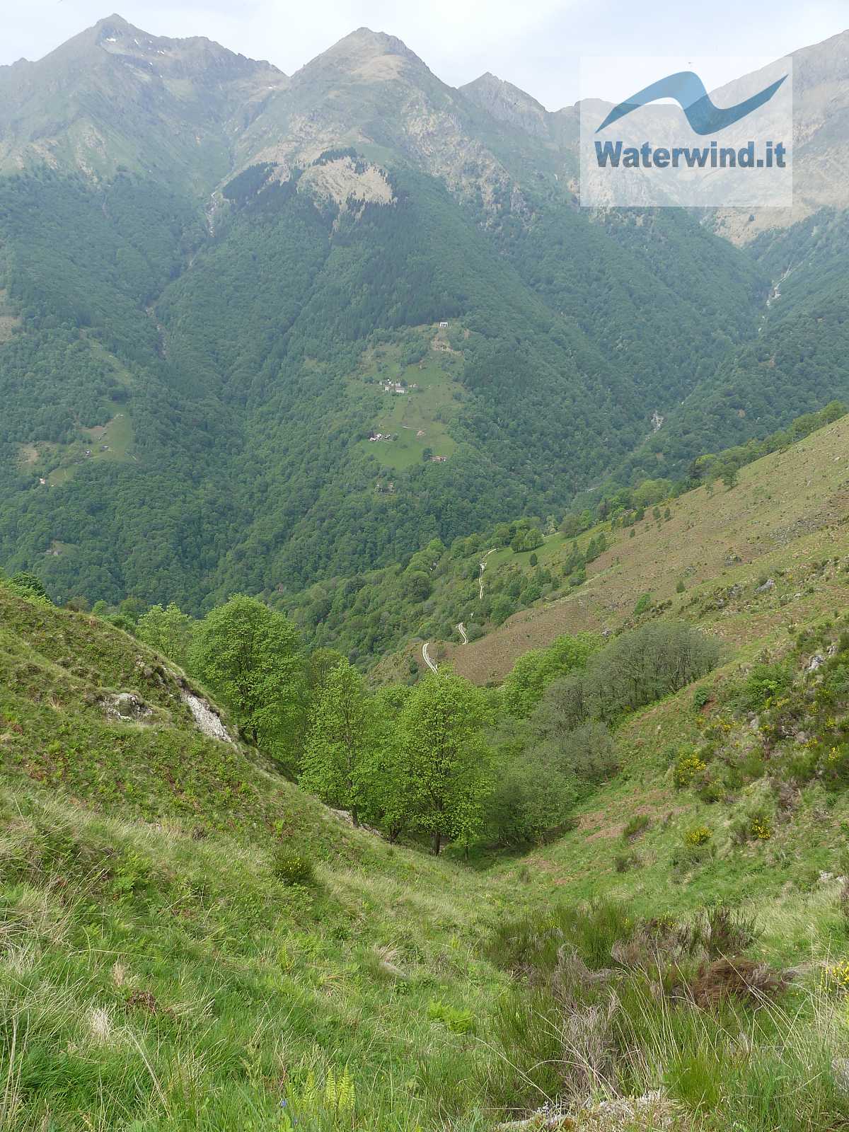 Monte Piaghedo, Valle del Liro