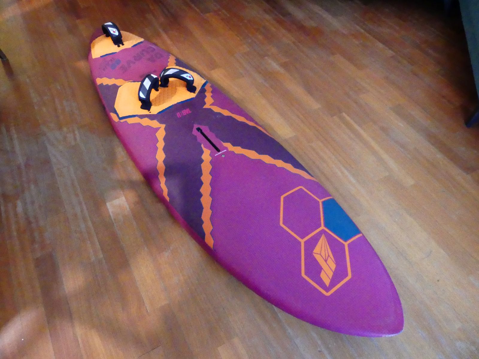 Windsurf, test: Tabou Da Curve 88 2025 P1210503