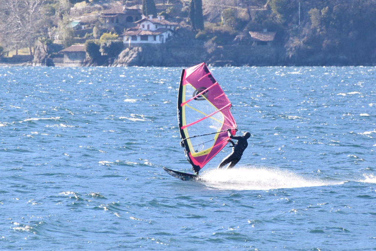 Windsurf Dervio Lago Como 40a