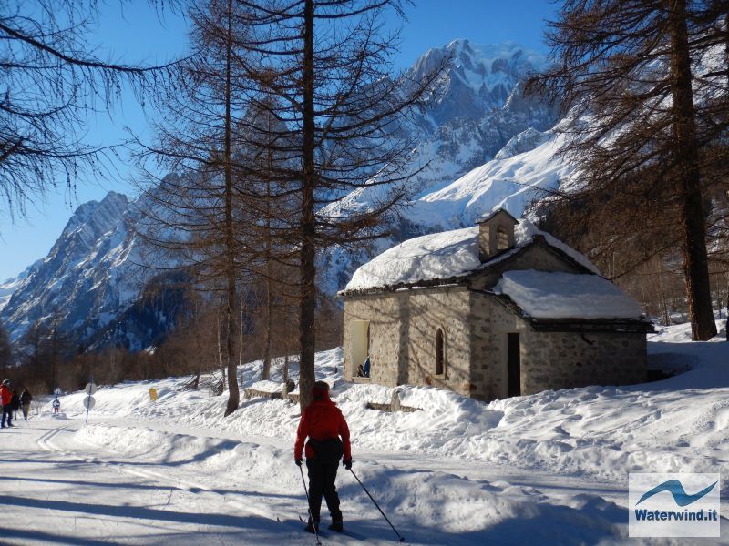 Sci fondo Val Ferret Aosta 003