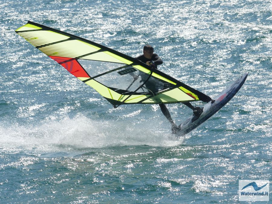 Windsurf Abbadia Lago Como 002
