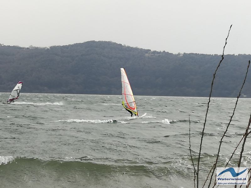 Windsurf Lago di Albano 21